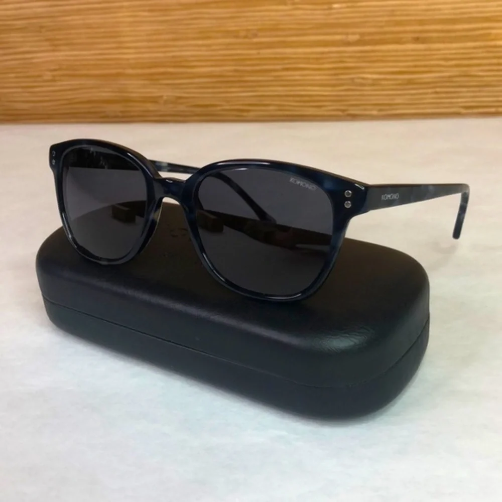 KOMONO sunglasses Renee Indigo blue Demi